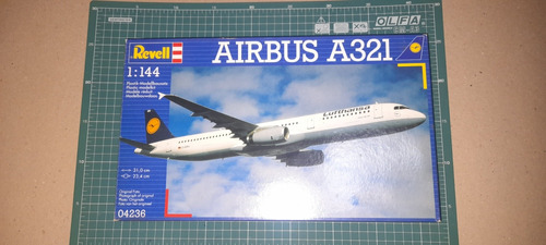 Revell Airbus A321 Lufthansa 1/144