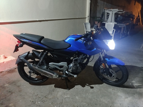 Imagen 2 de 5 de Rouser 135