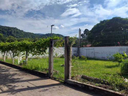 Imagem 5 de 14 de Vendo Chácara - Pedro De Toledo -bairro 03 Barras/lugar Top