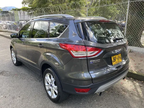 Ford Escape 2.0 Titanium