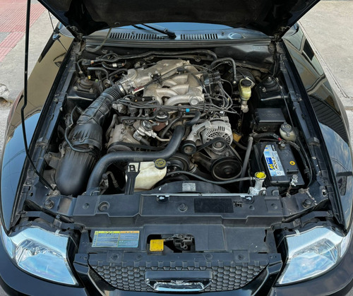 Ford Mustang coupe 3.8 V6