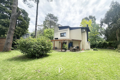 Chalet De 4 Ambientes En El Bosque Peralta Ramos