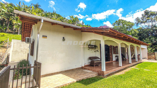Imagem 4 de 24 de Linda Casa Com Piscina E Com Uma Vasta Área Verde, No Progresso!! - 3052321v