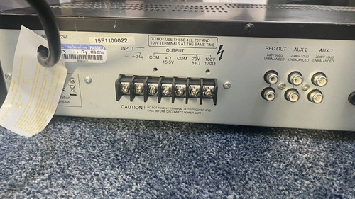 Amplificador Monofónico Toa A2060 + Parlante Novik (Usado)