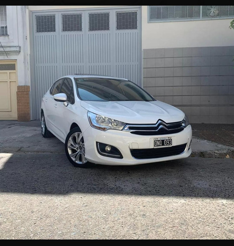 Imagen 2 de 11 de Citroen C4 Lounge