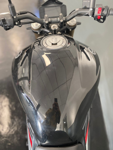 Benelli 752s 2022