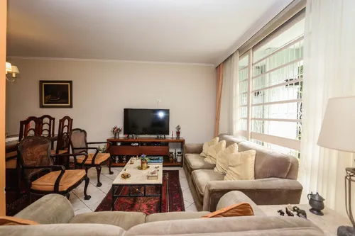 Casa Totalmente Reformada Pronta Para Morar Muito Bem.