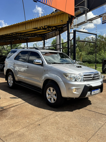 Toyota Hilux SW4 Hilux SW4 SRV D4-D 4x4 3.0 TDI Dies. Aut
