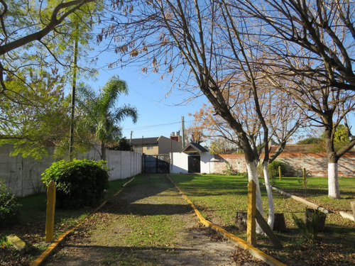 Edificio Comercial En Venta 2134mts2 - Ringuelet