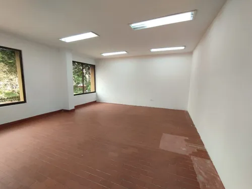 Edificio En Arriendo En Cuarto De Legua - Guadalupe. Cod A11642
