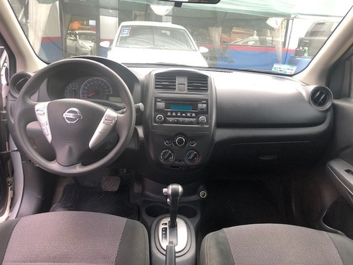 Nissan Versa 1.6 Sense
