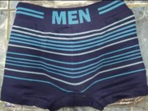 Boxer de buena calidad sale