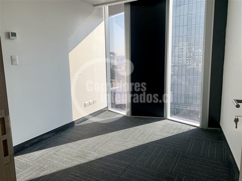 Imagen 5 de 12 de Oficina En Arriendo, Metro Escuela Militar