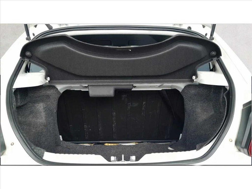 Volkswagen Gol 1.0 12V MPI TOTALFLEX 4P MANUAL
