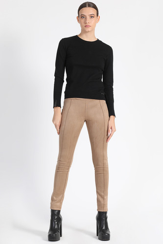 Pantalon Pitillo Liso Café Liola