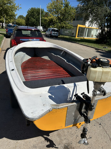 Bote Pescador Con Motor