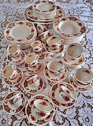 Imagen 1 de 11 de Vajilla De Loza Inglesa Woods Ivory Ware 80 Piezas