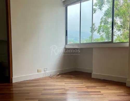 Apartamento En Arriendo En San Lucas. Cod A776138