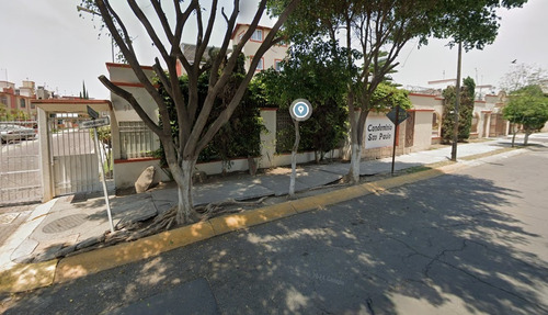 Preciosa Y Amplia Casa, Excelente Ubicación En Fracc. Residencial Las Américas Ecatepec. A Solo Unos Minutos De La Cdmx!!! -no Créditos- Jagr