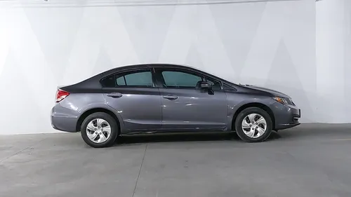 Honda Civic 1.8 LX AT 4DRS