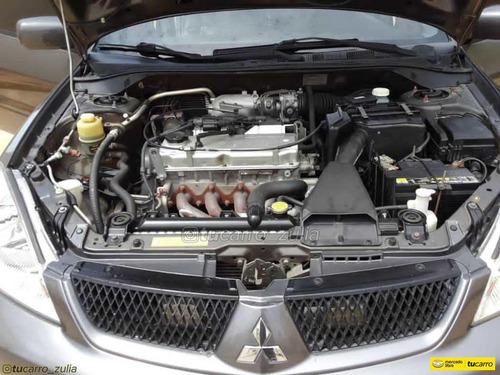 Mitsubishi Lancer Touring Aut