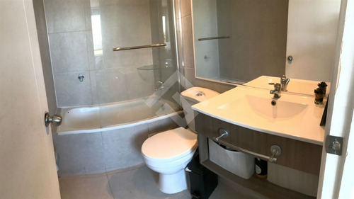 Departamento En Venta De 1 Dorm. En Maipú