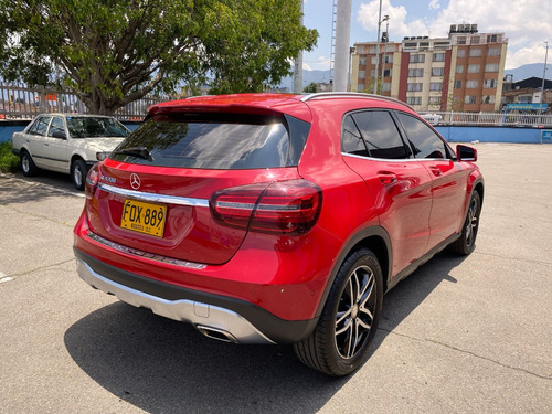 Mercedes-Benz Clase GLA 1.6 Turbo