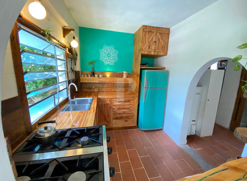 | Venta | Casa-quinta, 2 Dorm, Abasto, La Plata
