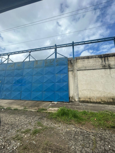 (ov30) Terreno Con Maquinaria Zona Industrial Aereopuerto Valencia