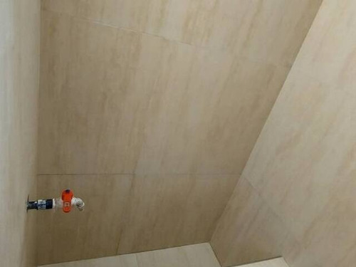 Venta De Local Comercial, Cc Brisas Del Valle, El Remanso Rp
