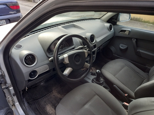 Volkswagen Gol 2009 1.0 Trend Total Flex 5p