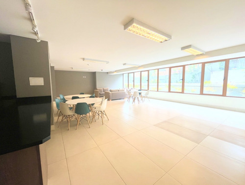 Venta Departamento Metro Los Dominicos / Las Condes