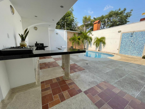 Imagen 3 de 27 de Venta De Casa Con Acabados De Lujo Urbanización Portofino Ah