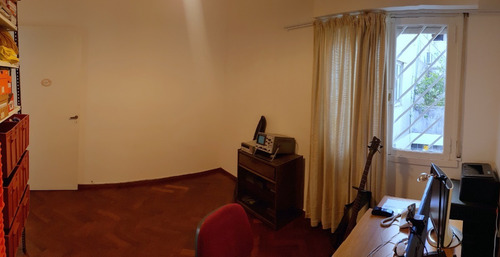 Imagen 17 de 30 de Triunvirato Al 4300 Y Mendoza, Villa Urquiza. Ph Sin Expensas. Piso 1 X Escalera. 2 Plantas. Sup Tot: 156 M2, Cub: 105 M2. 3 Amb. 2 Dorm. Playroom Grande. Terraza De 51 M2. Cocina Grande. Lavadero Ind