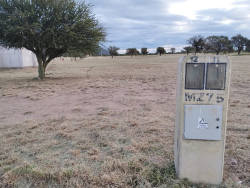 Venta! Lote En Barrio Cerrado Club De Campo Fincas Del Dique, Lujan, Provincia De San Luis, Argentina.