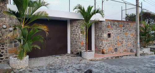 Imagen 5 de 19 de Alberca C/calentador Solar 12 Personas 3000 Hasta 20 Personas $ 300 P/extra Lun A Jue 2500