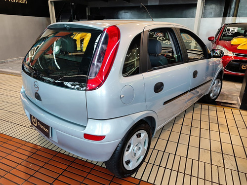 Chevrolet Corsa 1.8 Maxx Flex Power 5p