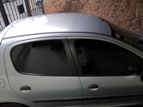 Imagen 13 de 13 de Peugeot 206 2011 1.4 Generation Plus 75cv