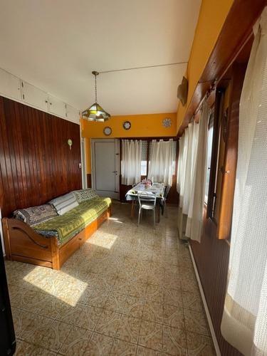 Imagen 3 de 7 de 2 Ambientes Con Espacio De Cochera Zona Unzue