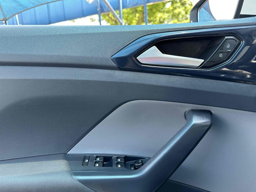 Volkswagen T-Cross 1.0 200 TSI TOTAL FLEX COMFORTLINE AUTOMÁTICO