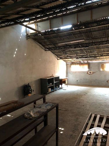 Imagem 16 de 17 de Aluguel | Salão Comercial No Centro De Jundiaí- Com 111 M² - 02 Banheiros - Cozinha - Espaço Para Banho E Tosa. - Sl00050 - 70034003