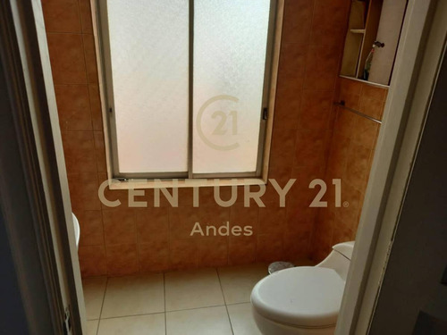 Imagen 12 de 13 de Casa Comercial En Venta - Barrio Patrimonial De Santiago