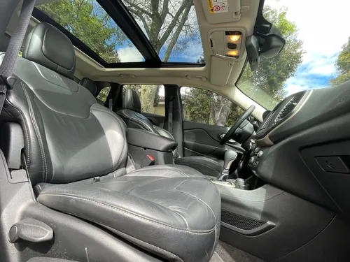 Jeep Cherokee 3.2 Longitude