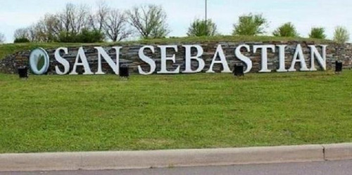 Imagen 2 de 7 de San Sebastian A1 A La Laguna Countries B.cerrado Pilar