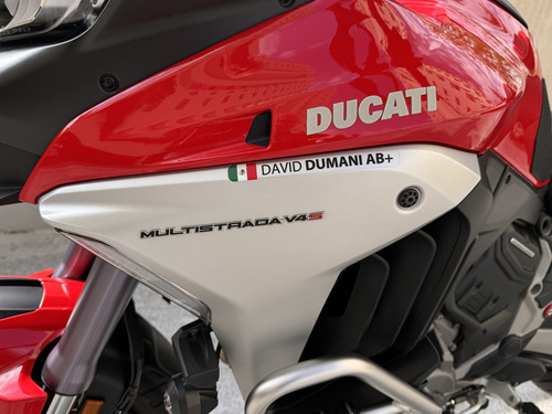 Multistrada V4 Versión Más Equipada