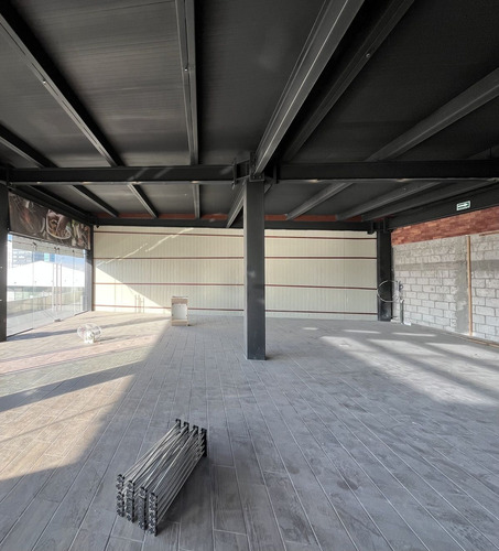 Local Comercial En Renta En 2do Nivel - Plaza Vía Lomas