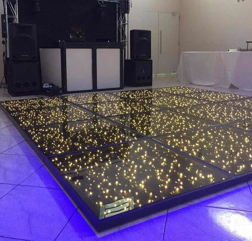 Imagem 1 de 4 de Aluguel De Pista De Dança De Led Paris 4x4