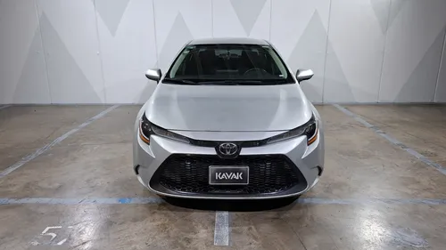 Toyota Corolla 1.8 LE AUTO