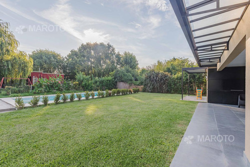 Imagen 7 de 30 de Casa En Venta En Barrio Fincas De Maschwitz - Cinco Dormitorios - Maroto Propiedades