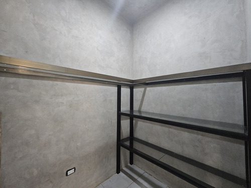 Oficina Con Bodega En Venta En Mérida